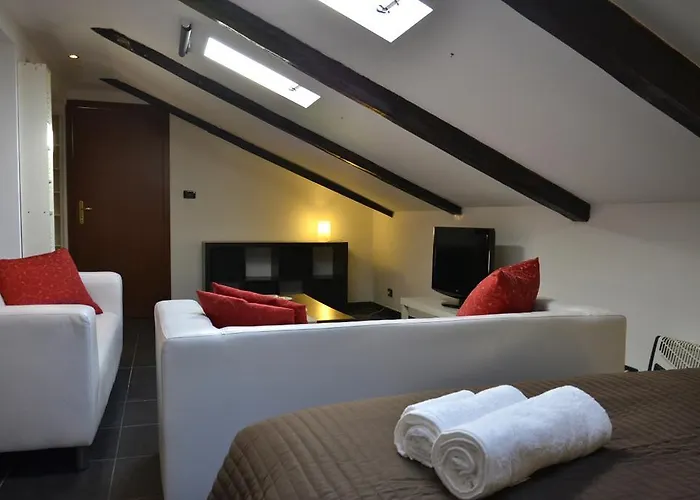 Estudio con Cama King en Ático